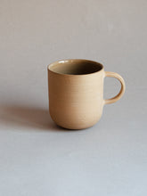 Carica l'immagine nel visualizzatore di Gallery, Mug